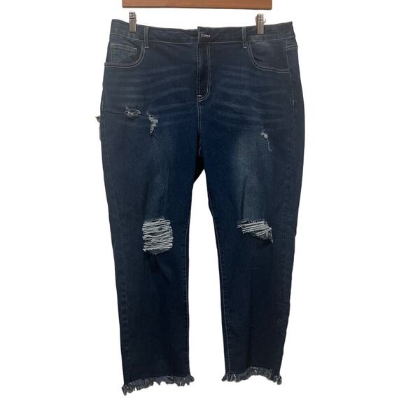 Unbranded Pants - Blue Denim Distressed Raw Hem Ankle Length Jeans NWOT Size 18